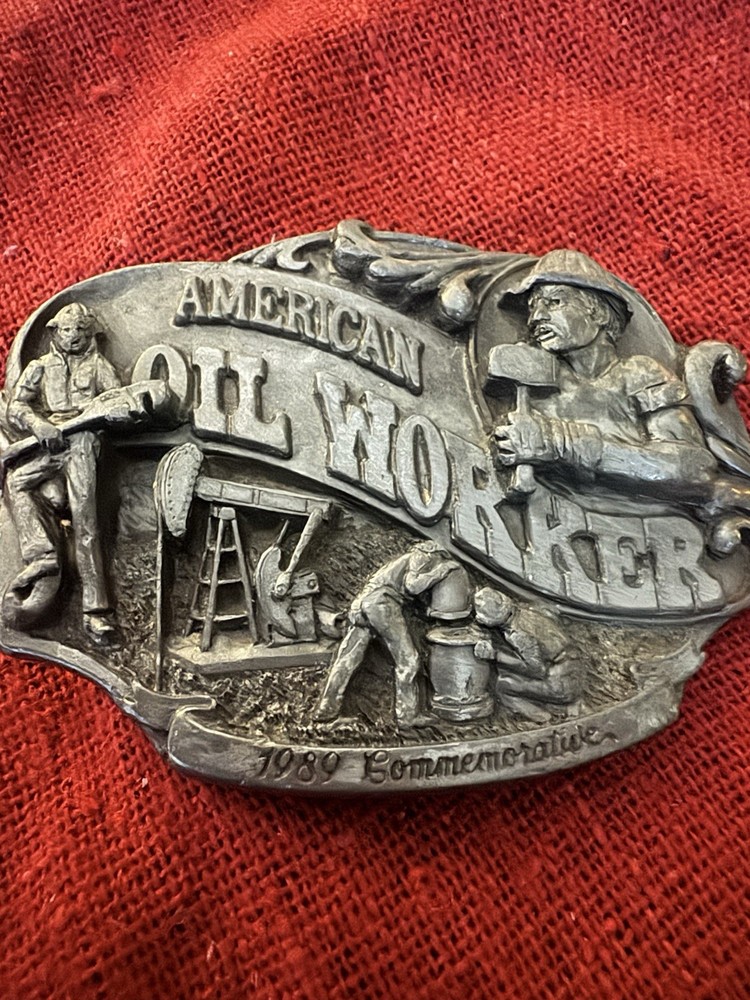 Arroyo Grande Buckle Co. American Oil Worker Belt Buckle 1989 LE 310/5000