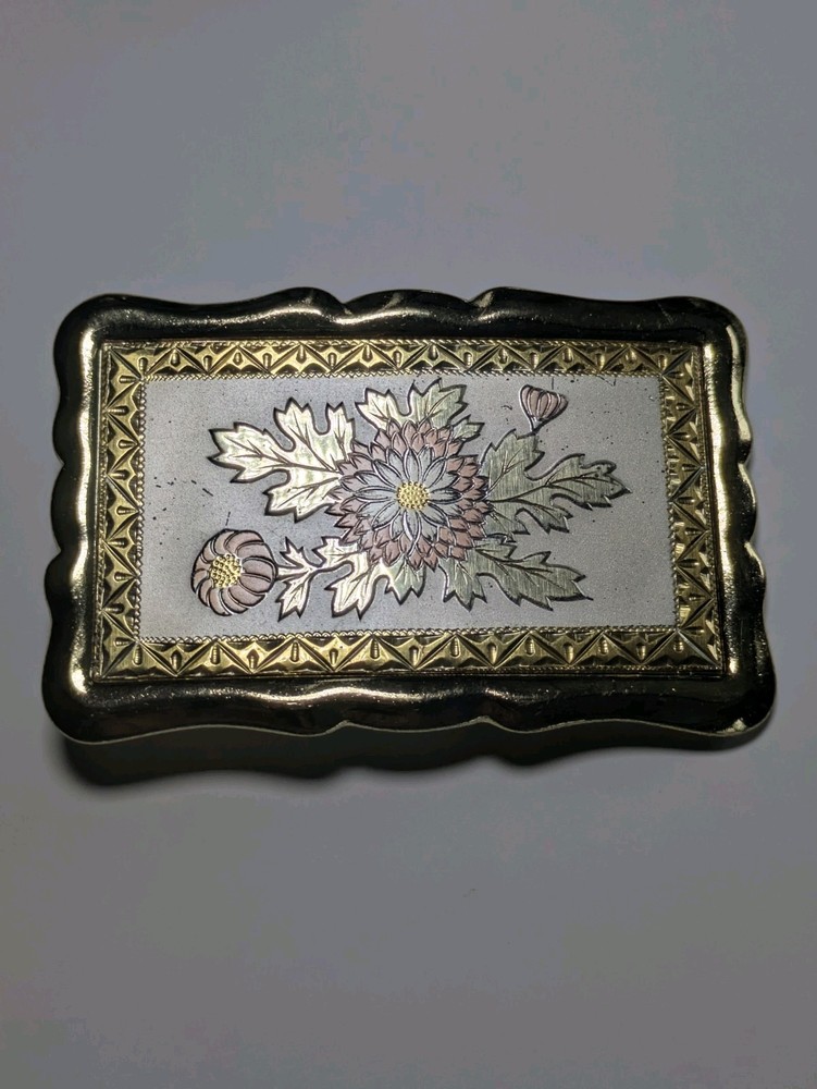 TRI COLOR PLATED FLOWER DESIGN BELT BUCKLE – VINTAGE – 3 1/2&Prime; X 2 1/4&Prime;