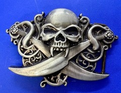 Vampire Teeth Skull Crossed Sword&rsquo;s Cutout Halloween Gothic Biker Belt Buckle