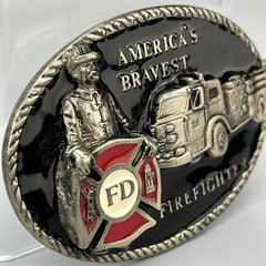AMERICA&rsquo;S BRAVEST FIRE FIGHTER Belt Buckle 1986 FD Fire Truck Black Red Enamel