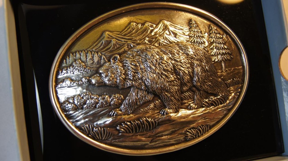 Nocona OVAL ANTIQUE SCROLL Grizzly Bear BUCKLE Belt Buckle 37045