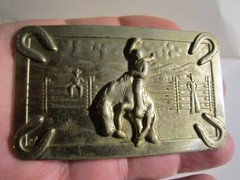 VINTAGE BRONCO BUSTER RIDER & HORSE SHOES WESTERN BELT BUCKLE BRASS – GW-16