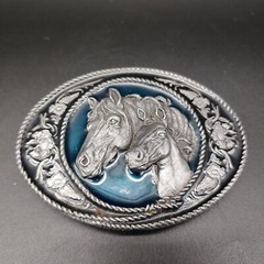 1991 Siskiyou Buckle Co A-5 Two Horses on Green Enameled Background