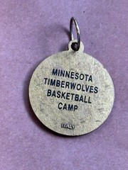 Minnesota Timberwolves NBA BASKETBALL CAMP Metal Medallion Round Hoops Ball