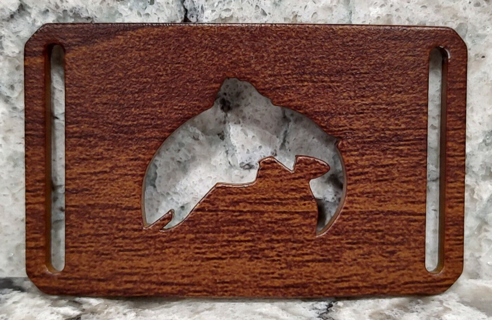 GRIP6 BELT BUCKLE – NATURALIST SALMON FISH – WALNUT WOOD FINISH – 1.5 INCH WIDE