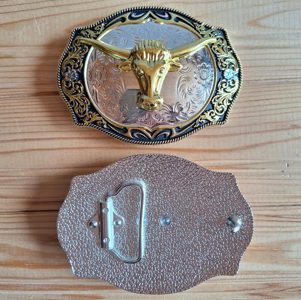 BIG Long horns bull flower western country silver & gold & black belt buckle