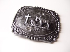 Belt Buckle Praying Cowboy Kneeling at Cross Western Floral Large 4.5&Prime;x 3.5&Prime;