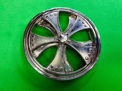 Round Sports Car Truck Rim Tire Spinner Moving Wheel Silver Color Belt Buckle