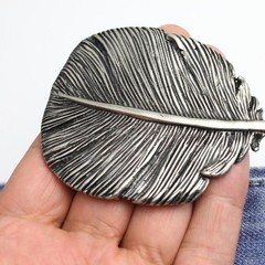 Large Feather Detailed Rustic Silver Vintage Look Oval Belt Buckle