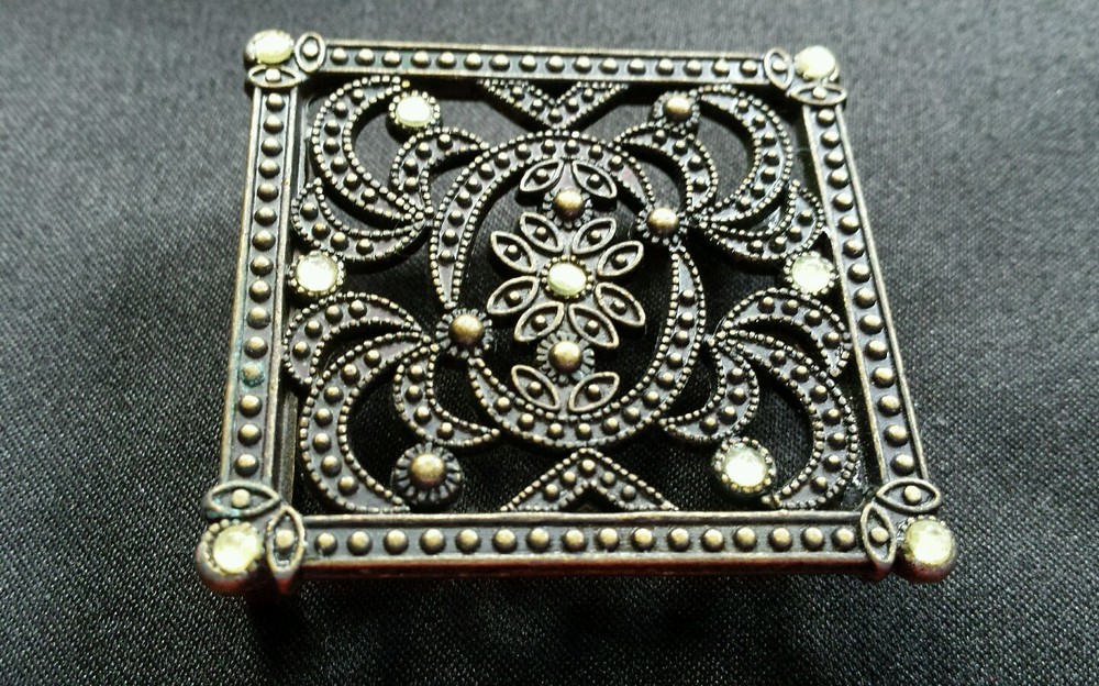 RHINESTONE CUTOUT FLORAL WESTERN BELT BUCKLE VINTAGE BRASS BRONZE TONE LOOK