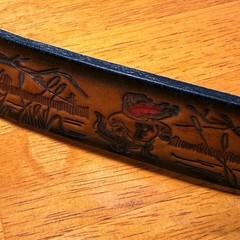 Vtg Brown Leather Belt with UF of Fl Mascot with Western scenes. Buckle Uf Gator