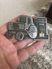 Vintage International Harvester « The New Number One » Belt Buckle Tractor