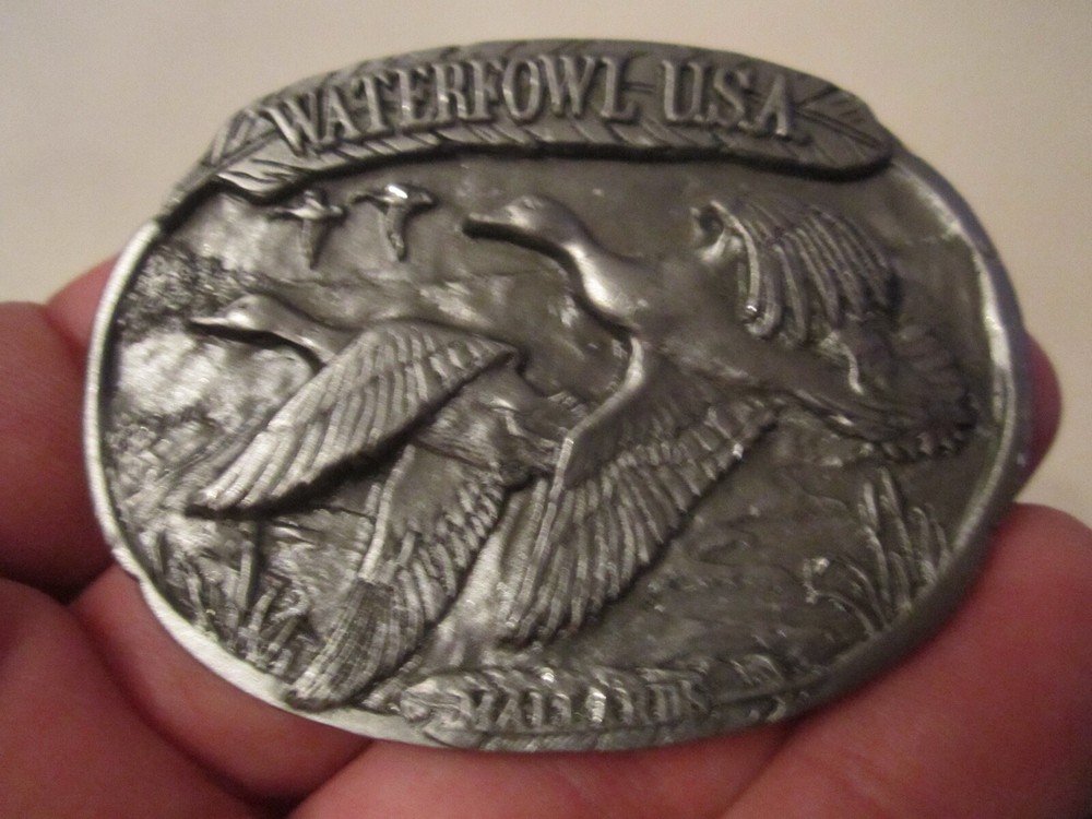 VINTAGE WATERFOWL USA BELT BUCKLE – MALLARDS (GREENHEAD) – HEAVY BUCKLE – GW7