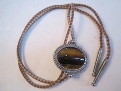 TIGER&rsquo;S EYE GEMSTONE POLISHED BOLO TIE – TUB SCCC