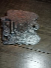 FAMOUS STARS & STRAPS BELT BUCKLE