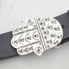Hand-of-Fatima Belt Buckle Antique Silver Oriental Protection Symbol Embossed