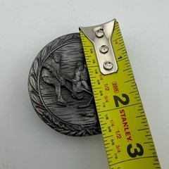 Vintage Hockey Belt Buckle Pewter/Silver Tone Vintage 3D Relief Sports Round