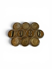 Vintage Coin Design Gold Tone Metal Belt Buckle Fits 2in 1986
