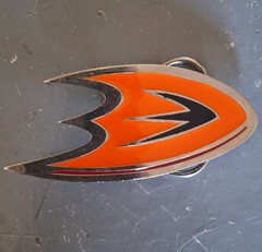 Ducks Anaheim (old version) hockey belt buckle
