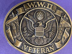 VINTAGE WWII VETERAN Belt Buckle AMAZING DETAIL E PLURIBUS UNUM USA W.W.II euc!!