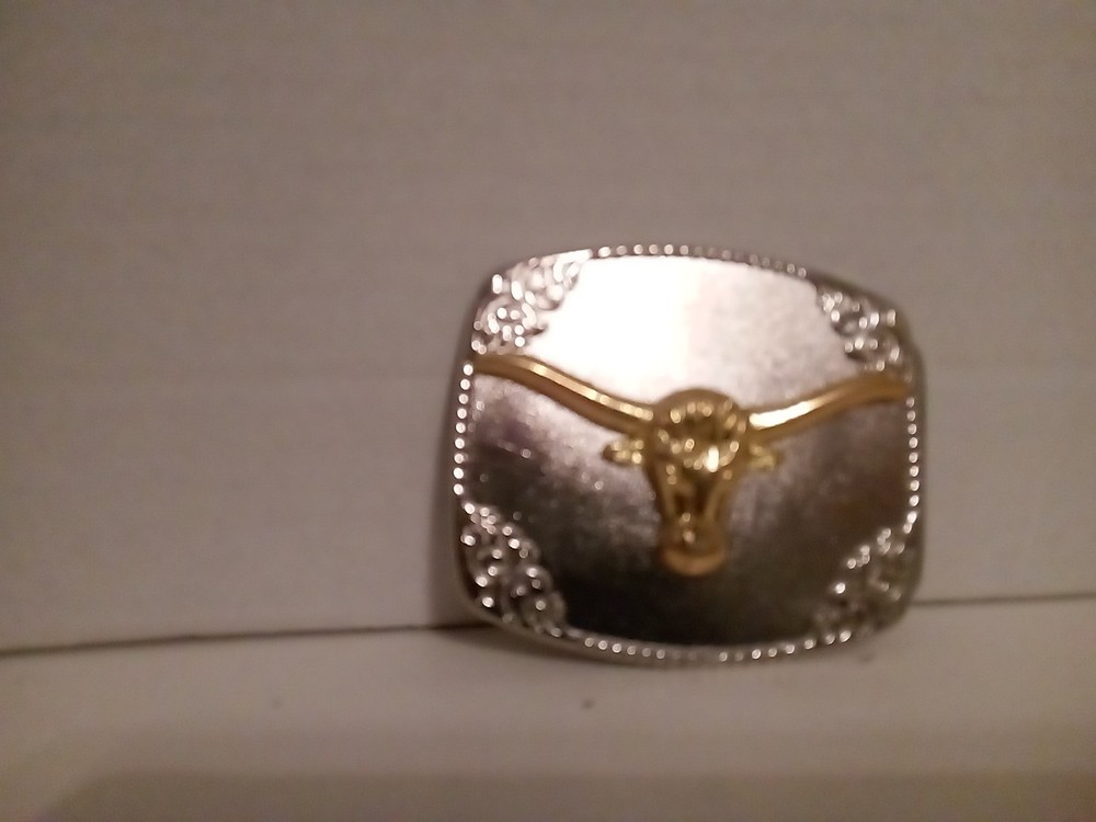 belt buckle silver with gold steer head  » new »