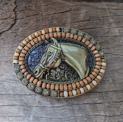 Horse Head w/Coral Stone – Mens Belt Buckle – Zircon Alloy Retro Western Cowboy