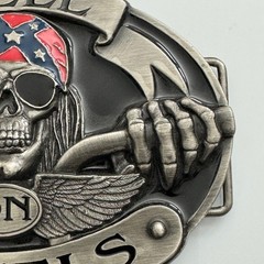 Siskiyou Hell on Wheels Skull Bandana Sunglasses Pewter Belt Buckle OS300