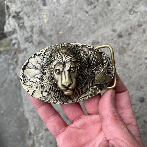 Mens Belt Buckle « LION » Solid Handmade Brass Buckle Vintage Viking