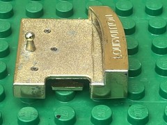 Louis Vuitton LV Iconic Gold Belt Buckle Unisex Shown