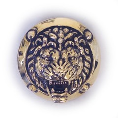 Lion Attacking Head Brass Round Belt Buckle