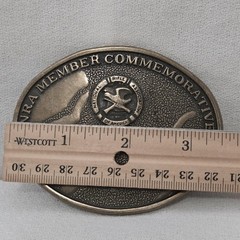 Belt Buckle – NRA Member Commemorative « The Guns of John Wayne » (read desc.)