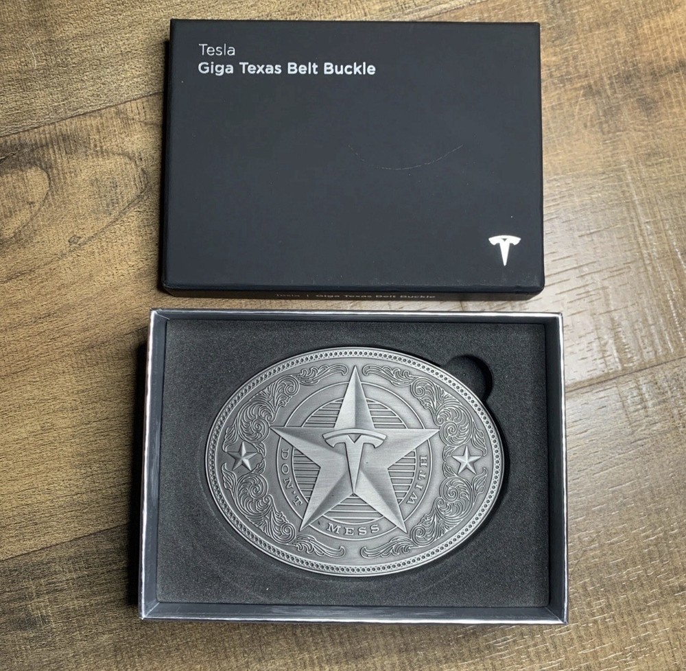 Tesla Giga Texas Belt Buckle DON&rsquo;T MESS WITH TEXAS Collectible NEW in box