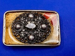 Chunky Raised Flower Swirl Theme Oval Cluster In Rectangular Belt Buckle