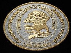 OG09129 *NOS* REALLY NICE **NORTH AMERICAN HUNTING CLUB LIFE MEMBER** BUCKLE