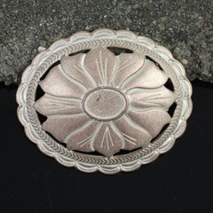 Floral Ornament Belt Buckle 4cm, Elegant Design in Roseperla & Dark Silver
