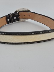 Montana Silversmiths Initial « D » Two-tone Cameo Belt Buckle On Hand Tooled Belt