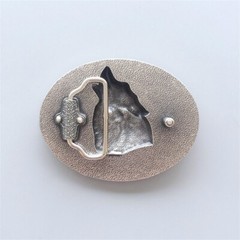 Vintage Silver Plated Western Shout Wolf Oval Belt Buckle also Stock in US