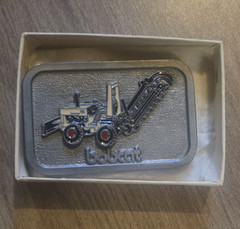 Men&rsquo;s Silver Metal Tractor Belt Buckle, Clip Style, Fits 1.5in Belt