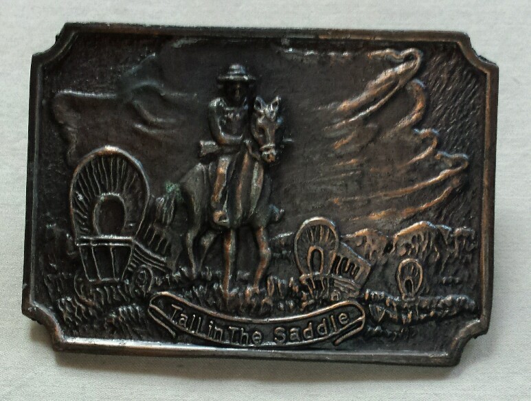 TALL IN THE SADDLE HORSE WESTERN SETTLER GOING WEST COVERED WAGON BELT BUCKLE