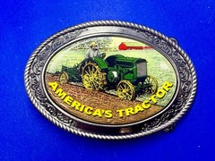 America&rsquo;s Tractor Agricultural Farm Scene Farmers Western Style Belt Buckle