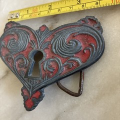 Preowned Y2K Heavy Metal Belt Buckle Heart/keyhole Good Used Cond Mall Goth