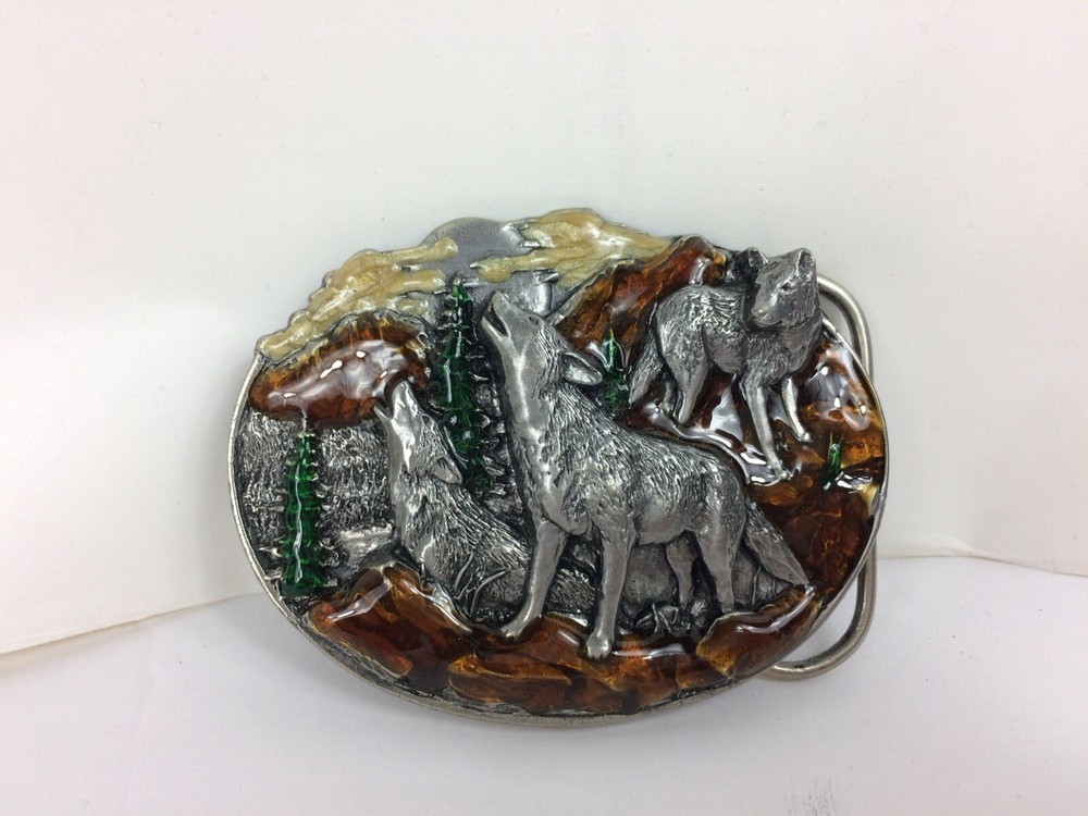 Siskiyou Ornate Wolf Scene Vintage Belt Buckle 1981 Bergamot Brass Works Unique