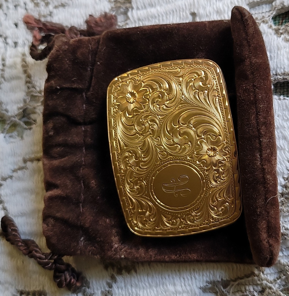 Gold Tone Engraved Floral Western Mens Belt Buckle Monogram Initial « A » with Bag