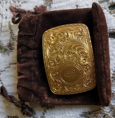Gold Tone Engraved Floral Western Mens Belt Buckle Monogram Initial « A » with Bag