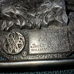 Vintage 1988 Siskiyou P40 Flying Eagle and Sun Pewter Belt Buckle EUC