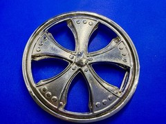 Round Sports Car Truck Rim Tire Spinner Moving Wheel Silver Color Belt Buckle