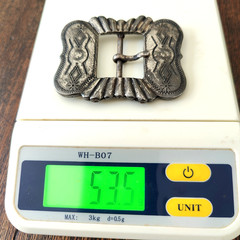 Western Style Belt Buckle 3&Prime;x2.25&Prime; Silver Tone for 1&Prime; Belt Stamped Ethnic Design
