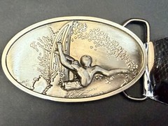 Surfing Surfers Crashing Ocean Wave NOS Silver Moon 2005 Mens Belt Buckle