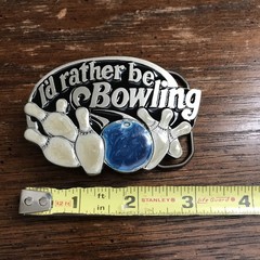« I&rsquo;d Rather Be Bowling » Belt Buckle – Great American Buckle Co – Vintage 1984