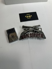 Von Zipper Belt Buckle lighter holder Rare for display only zippo vintage